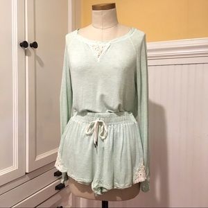 Splendid Pale Green Pajama Set
